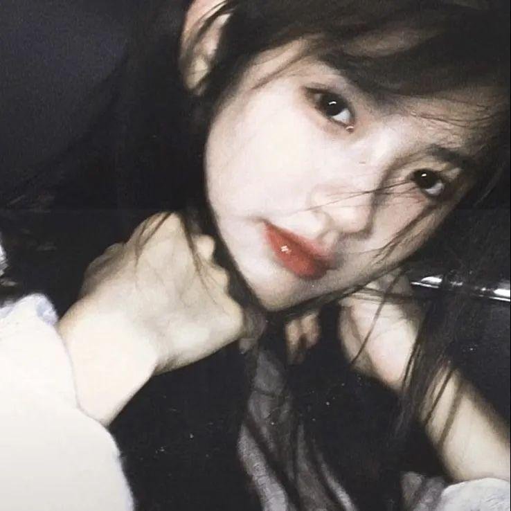 老妇与鸽子